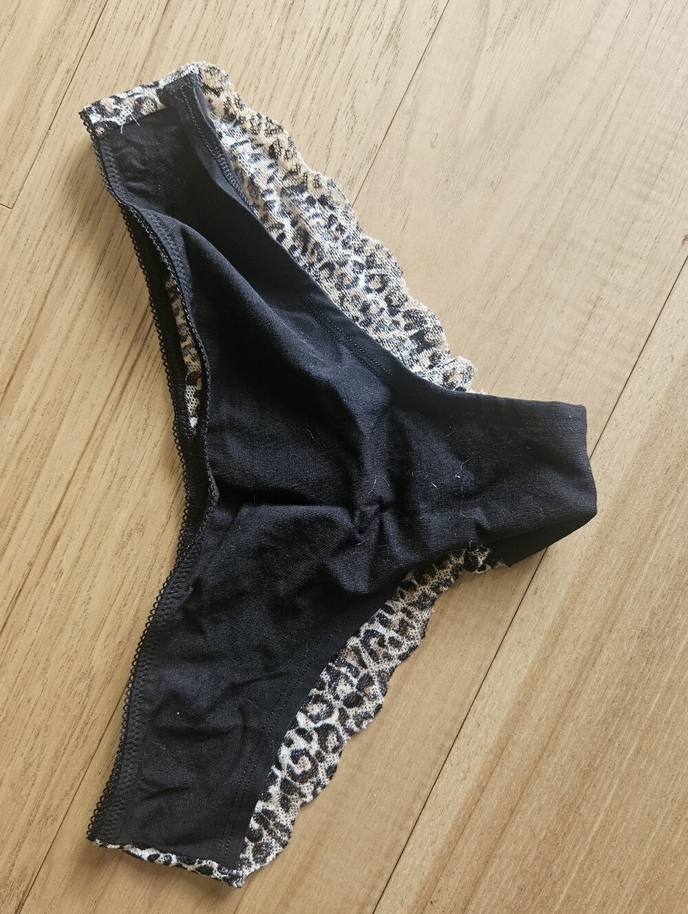 Vintage PINK Victoria Secrets Black Lace-Trim Leopard Bikini Pantyc